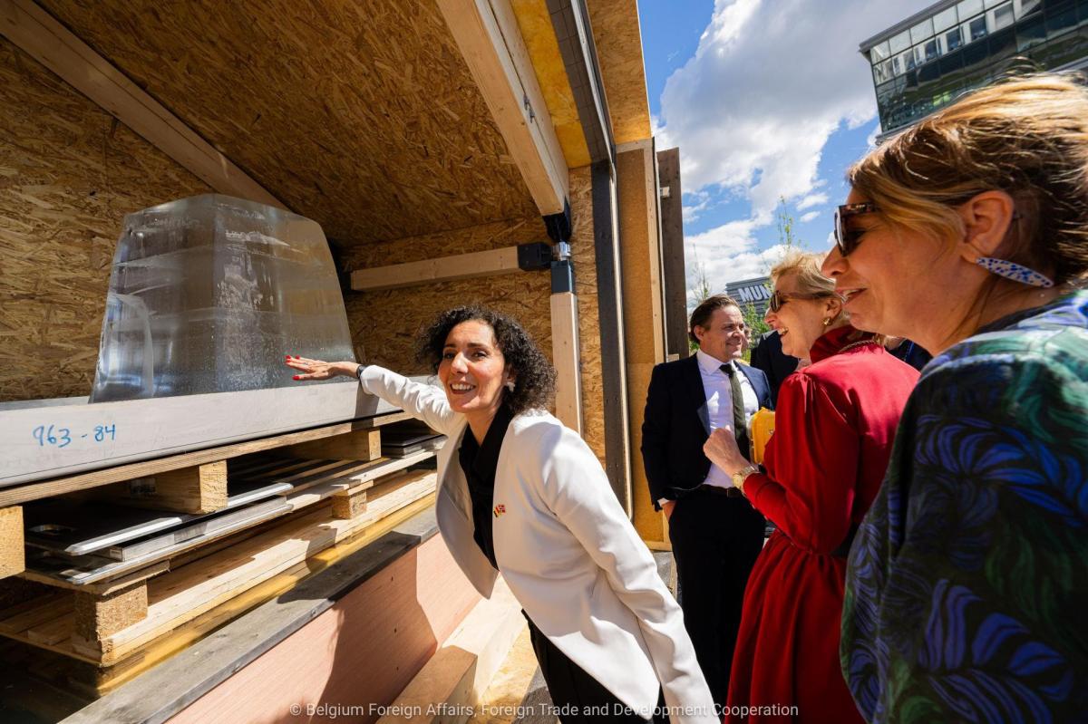 Ice installed into one of the mini-houses as the Ice Box Challenge, Oslo.