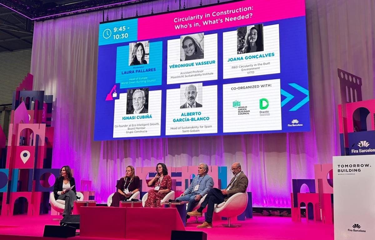 Members of the Drastic consortium conduct the Smart City Expo 2025 roundtable.