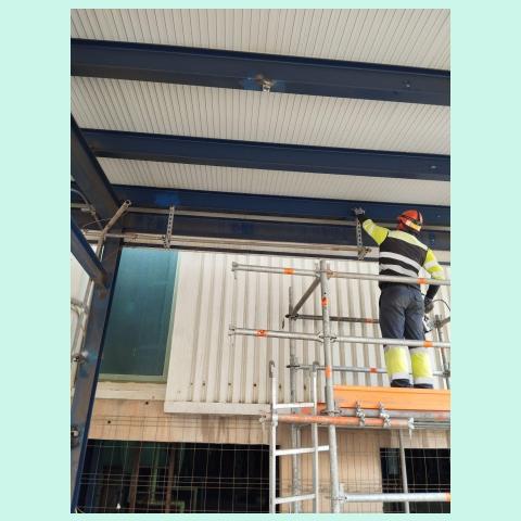 Assessing metal beams to be dismantled for reuse as part of the Spanish Demonstrator at the Litoral Thermal Power Plant, Almería, Spain